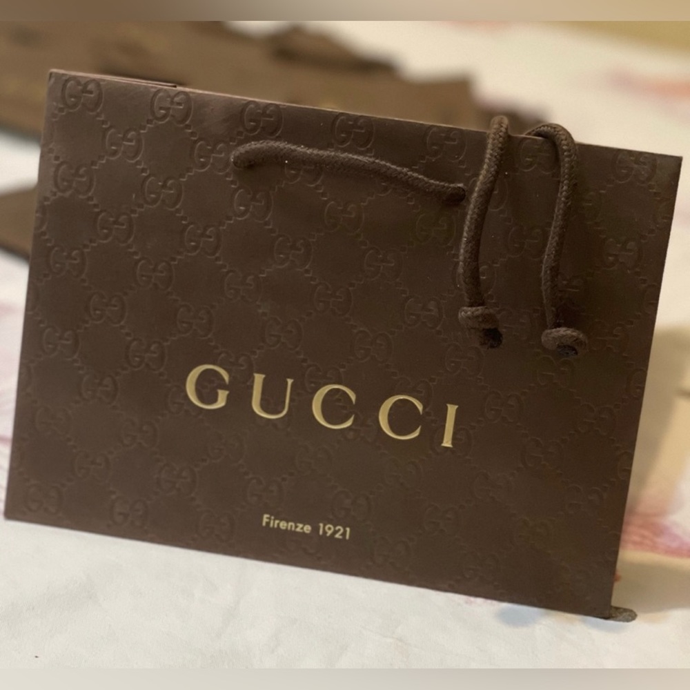2 original new GUCCI giftbags